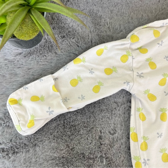 Coco Moon Hawaii Bamboo Pineapple Print Gown and Hat - 0-3M - Picture 7 of 8